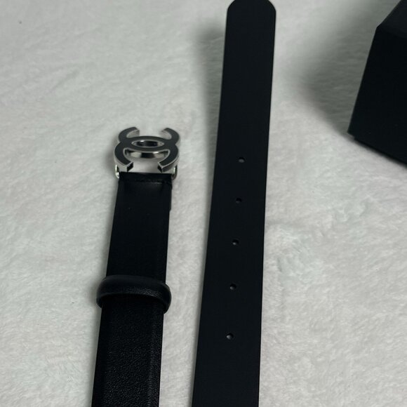 CHANEL Enamel Belt - Picture 7 of 10